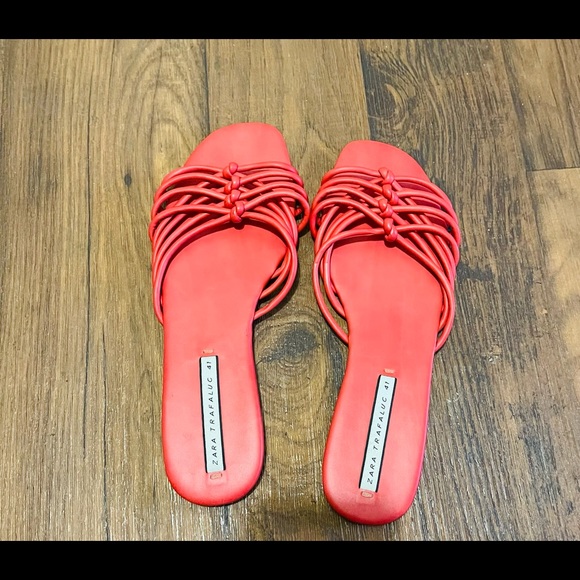 Zara flat - EU -41 - Picture 1 of 2